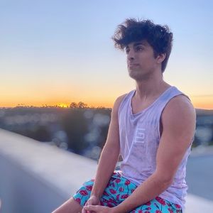 Meet your Posher, Devon